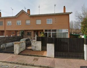 Flat in Av almendros 1 pl:00. Vivienda en venta en villaluenga de la sagra