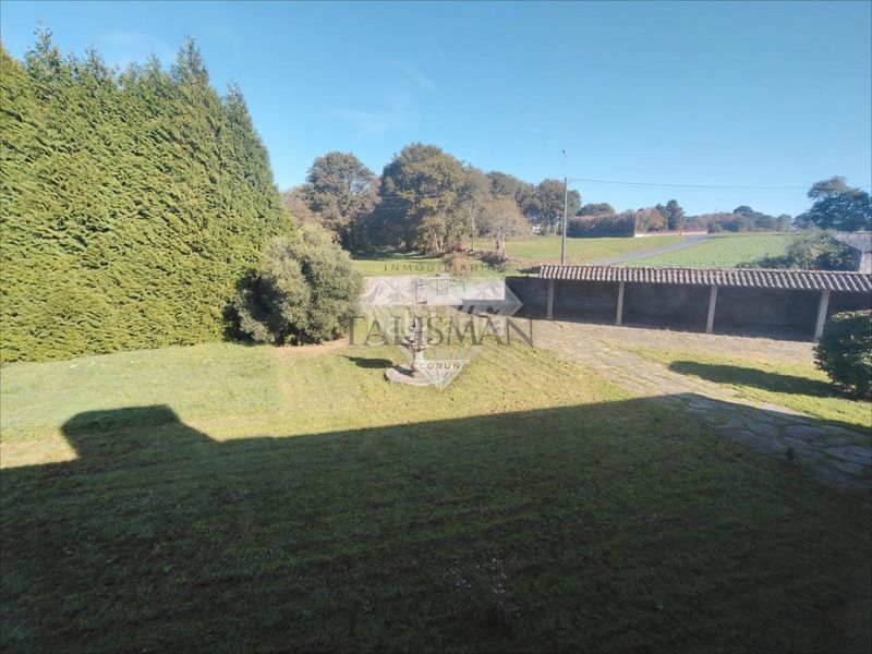 Foto 7f66e22e-c79e-4c42-8101-1cb5502ee909. Xalet amb calefacció aparcament a Curtis