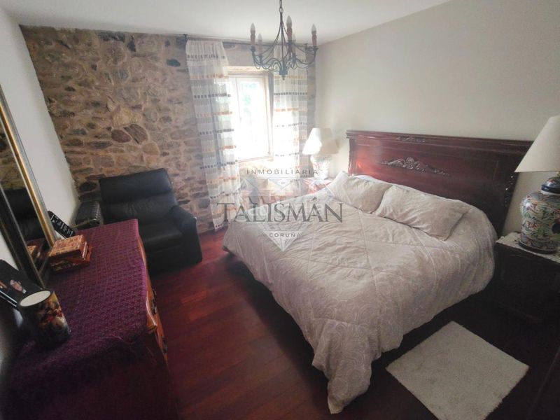 Foto aacdfd3e-0cf6-48b6-9a03-e103f88d1916. Xalet amb calefacció aparcament a Curtis