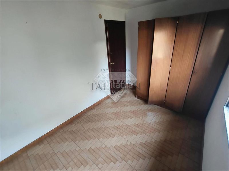 Foto b9e7f6cd-038c-4ddf-bd71-c6806c68131a. Chalet con riscaldamento in Oza dos Ríos