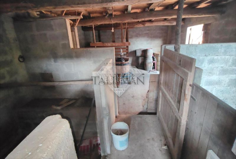 Foto c9c80089-f79b-4aa8-903c-d8880794fea8. Chalet con riscaldamento in Oza dos Ríos
