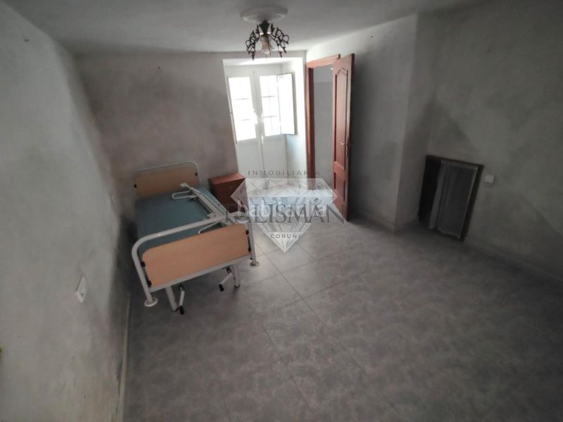 Foto ffdf46cc-c180-486e-a92b-7ec7747ebd4d. Chalet con riscaldamento in Oza dos Ríos
