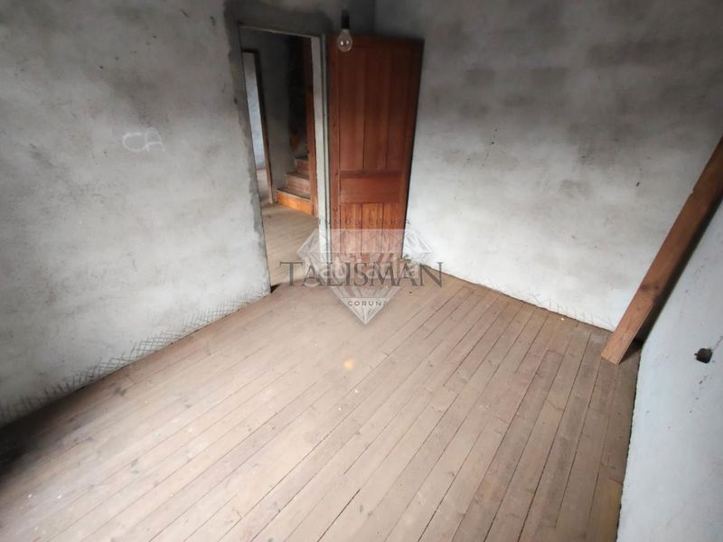 Foto 5362c183-ef27-4b71-bda8-13c123d34fdb. Xalet amb calefacció a Outes