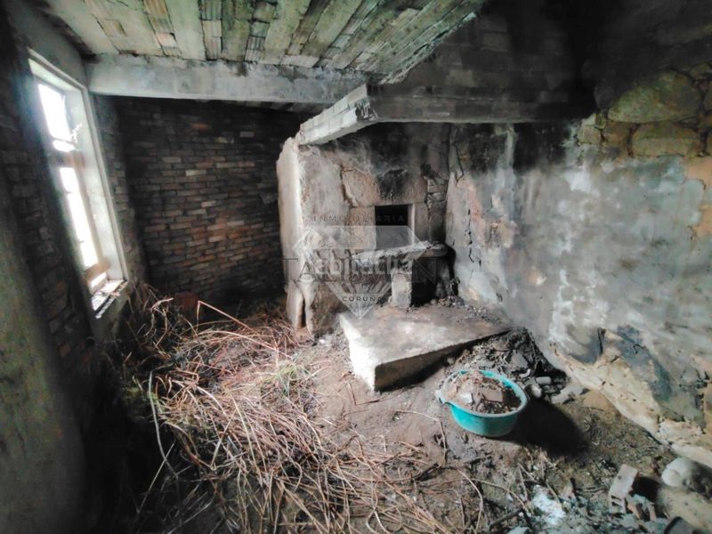 Foto 6ed167b9-f712-43eb-898d-64b3d128cf9c. Xalet amb calefacció a Outes