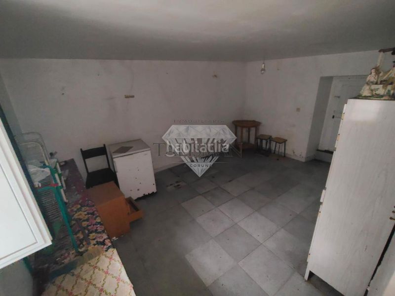 Foto 1cdeeb65-ab5f-4a84-88c0-737578e0e970. Casa adossada amb calefacció a Arteixo pueblo Arteixo