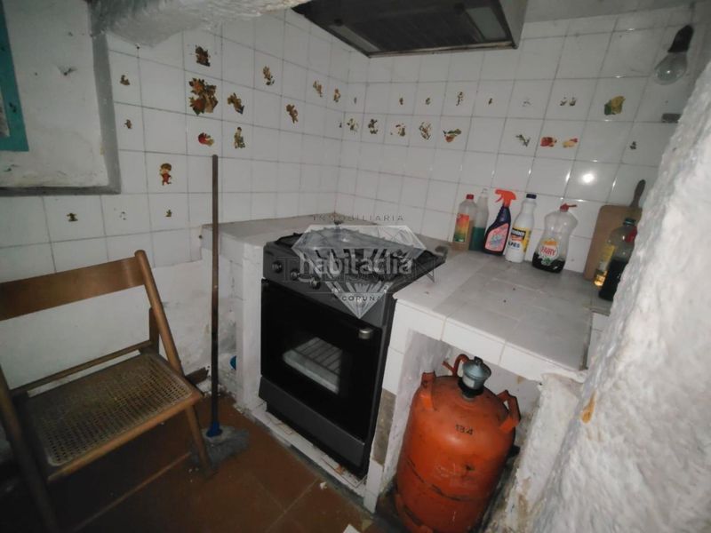 Foto a8991566-3c20-4aa2-98e2-0f0b4fa15dc6. Casa adossada amb calefacció a Arteixo pueblo Arteixo