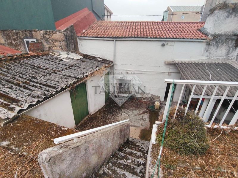 Foto ee8d9632-67e0-4dac-9c42-aa50f7e6e1c6. Casa adossada amb calefacció a Arteixo pueblo Arteixo