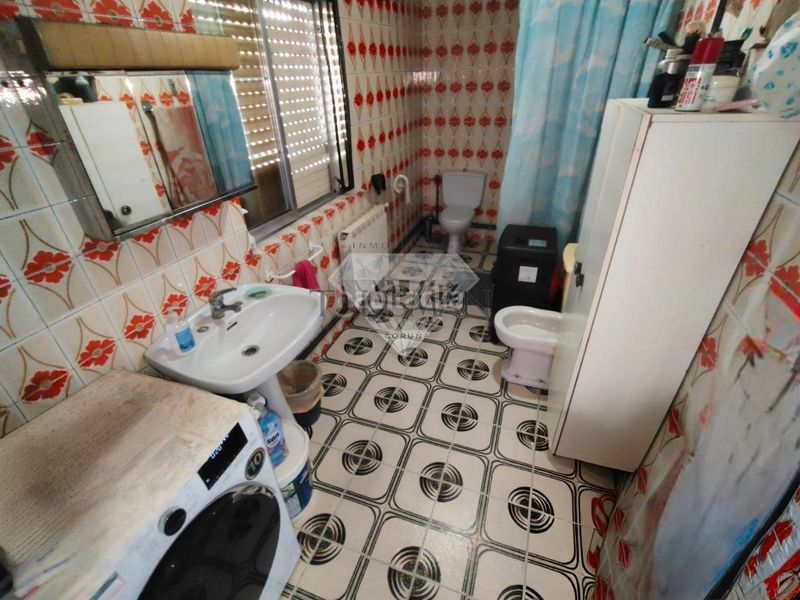 Foto 4d6f315d-672c-4ec5-8da4-172ab53178da. Casa a schiera con riscaldamento in Noia