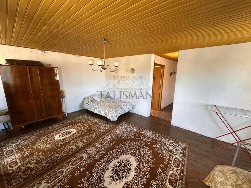 Foto 407985ab-68bc-4cd7-8575-8732eaa1433d. Casa amb aparcament a Agolada