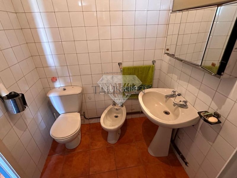 Foto e8a29262-322c-4afc-b414-d7941f8edad6. Casa amb aparcament a Agolada