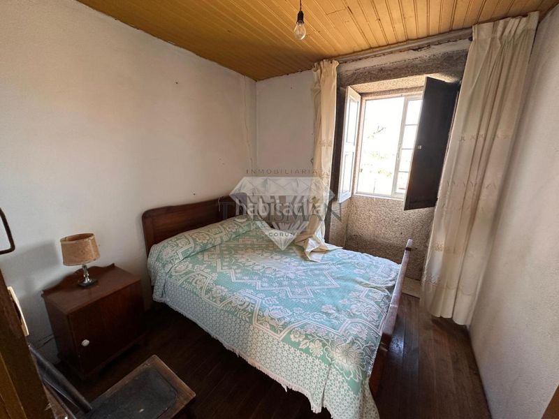Foto f6c33de4-c4d2-4da0-b3a0-baee9c3db138. Casa amb aparcament a Agolada