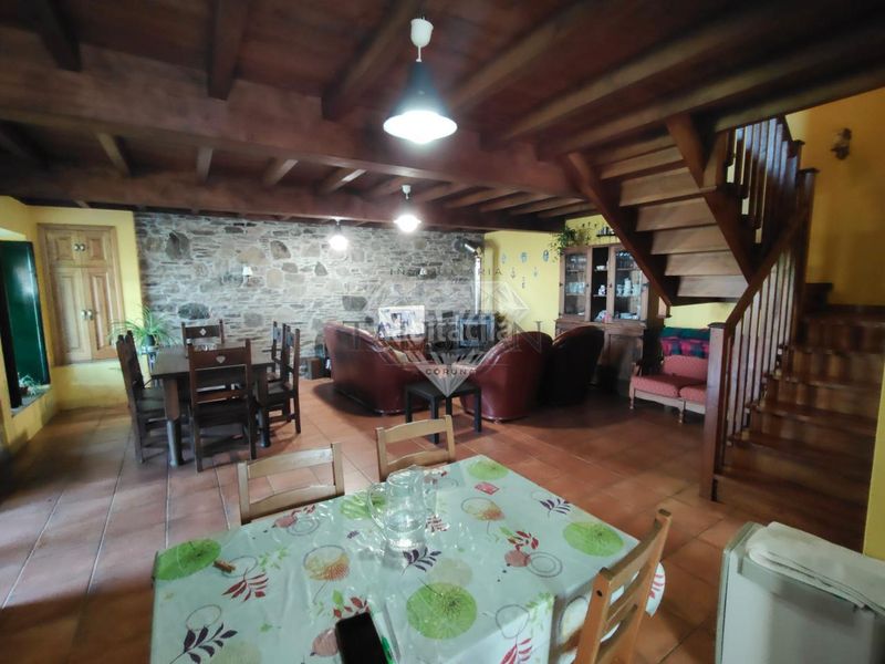 Foto 0639cd6c-3915-49cb-92ac-795833f58834. Chalet en Cedeira