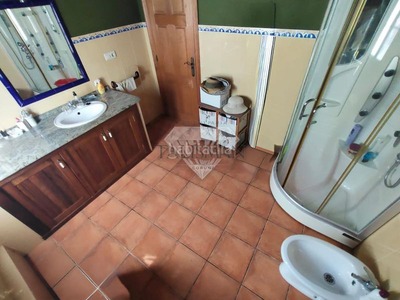 Foto 0c0251e8-0cb3-4456-a071-a21dd0e20661. Chalet en Cedeira