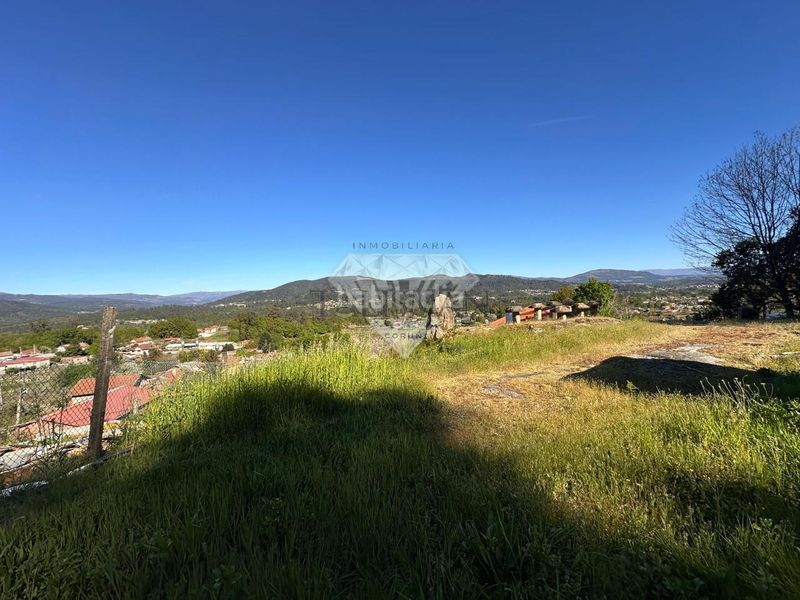 Foto 0ff442cf-ec70-4fbc-91cf-23f4f69ec2fb. Chalet en Ponteareas