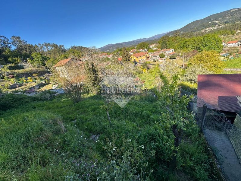 Foto 6f5e7d14-8129-4b12-96e4-2362cfb534ec. Chalet en Ponteareas