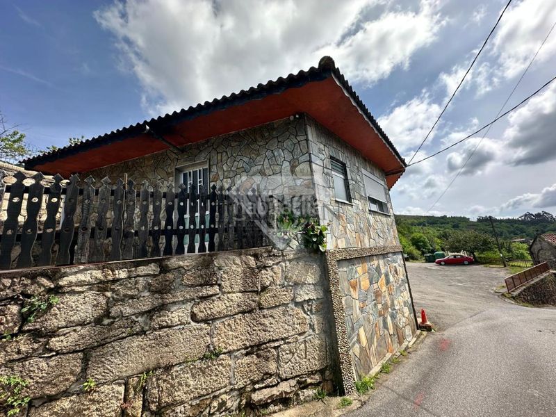 Foto 2c8e8554-ca34-4a64-a97c-328a6d4cc400. Chalet en Lama (A)