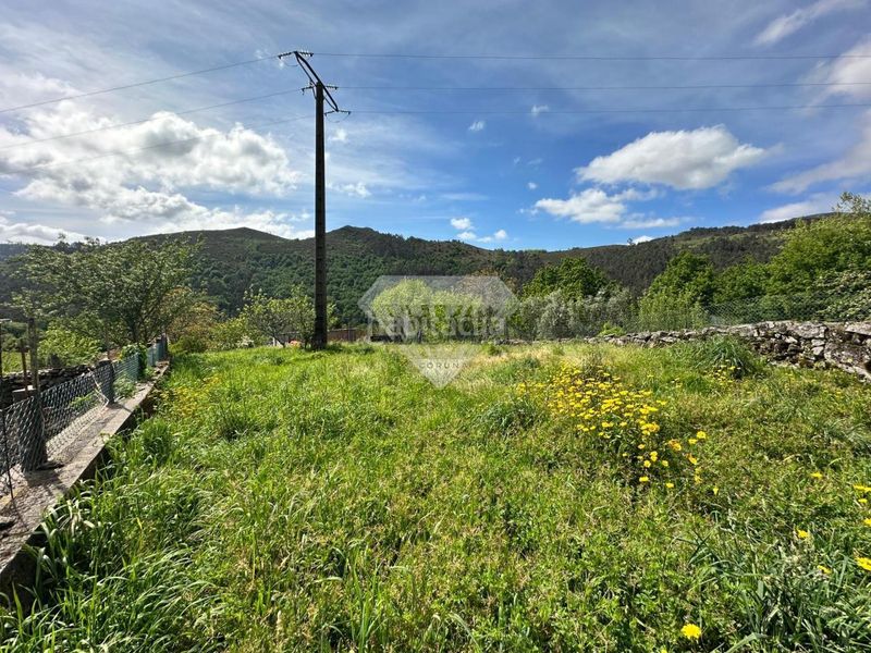 Foto cf352485-0247-4926-829e-f200ecf30513. Chalet en Lama (A)