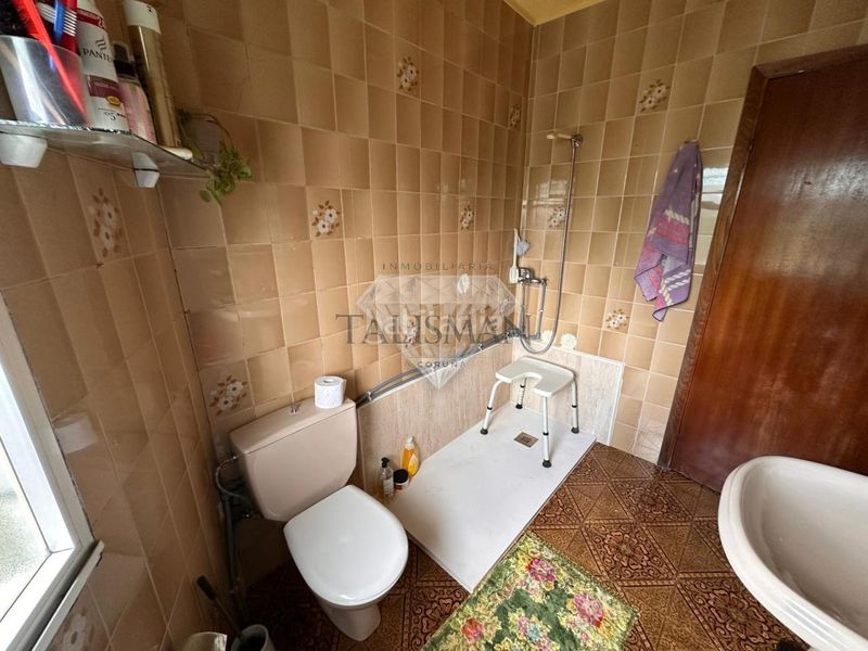 Foto dfe510c2-7c2f-4b06-a7c9-7d3fe1903078. Chalet en Lama (A)