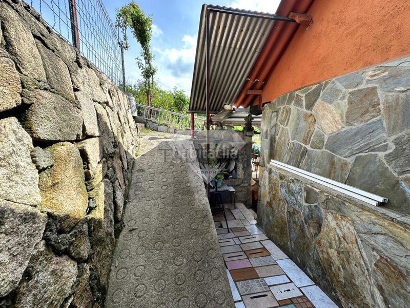 Foto f1f1481e-867a-42f0-bbbf-8f75470f6010. Chalet en Lama (A)