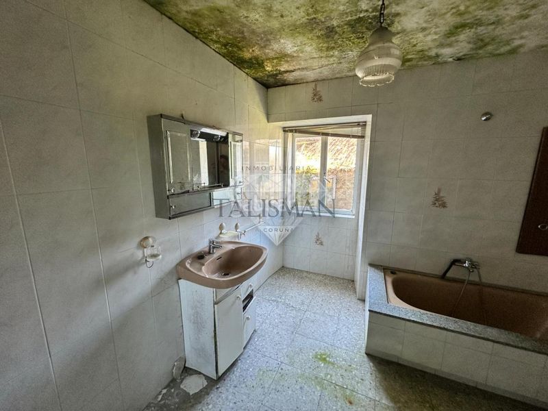 Foto 71e4287a-0eda-4b1f-8dc8-59fbaf5c8985. Casa en Estrada (A)