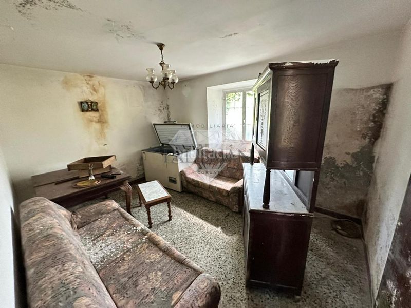 Foto d611c411-8a33-47ab-9c1e-79a191da5a86. Haus in Estrada (A)