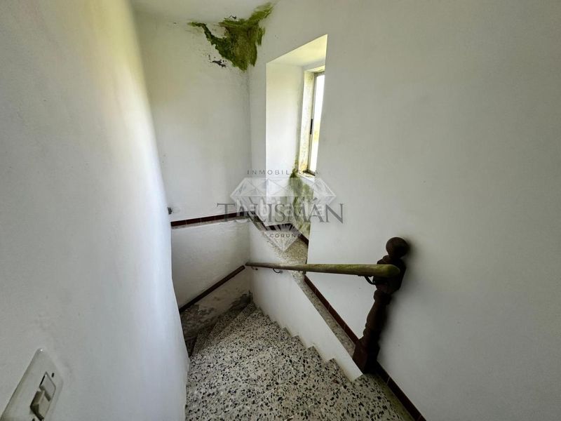 Foto 00d7dab4-4f51-4e85-8a65-0ca9a1309756. Maison dans Estrada (A)