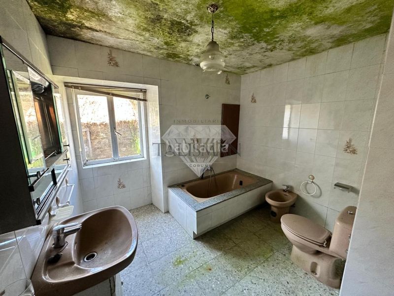 Foto 510fc858-a6f6-4bf0-ad67-8e2f45808432. Maison dans Estrada (A)
