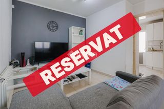 Casa aparellada a Martorelles. Casa en venta en martorelles
