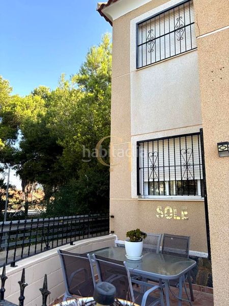 Foto 0d86ea0c-ae1f-4330-b58f-df0f4e82d27f. Casa amb piscina a Los Balcones-Los Altos Torrevieja