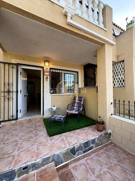 Foto 1cbcfb89-b21c-462a-bf7d-dd8b70af96de. Casa amb piscina a Los Balcones-Los Altos Torrevieja