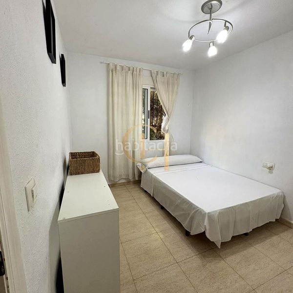 Foto ef9b0d61-f25c-47e5-aed7-58dfb6914f39. Casa amb piscina a Los Balcones-Los Altos Torrevieja
