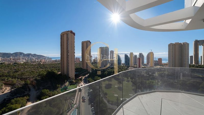 Foto 97b74e8d-6ac4-40bd-a5a1-93526b3e915e. Pis a Playa Poniente Benidorm