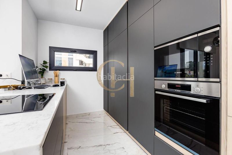 Foto 0d88d591-68a2-4ecd-b644-620d60db8b24. Casa a urano 42 a Zona Carrefour - Urbanizaciones Torrevieja