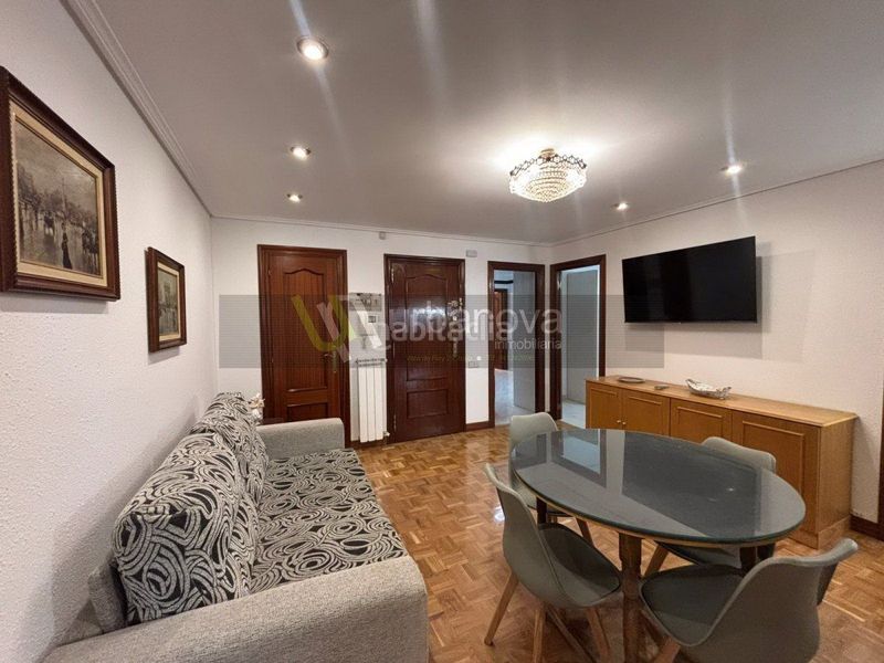 Foto 12253f01-49ab-421b-ba9b-57d1acba7551. Lloguer pis amb calefacció a Gran Via Logroño