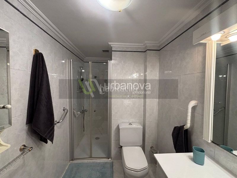 Foto 0d0f6b26-0877-4b63-96a7-5064a1b83dcd. Rent flat with heating in Gran Via Logroño