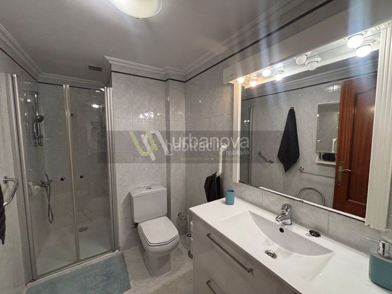 Foto 553fdf06-6b57-4a8e-a8b1-13186e5b5b69. Rent flat with heating in Gran Via Logroño
