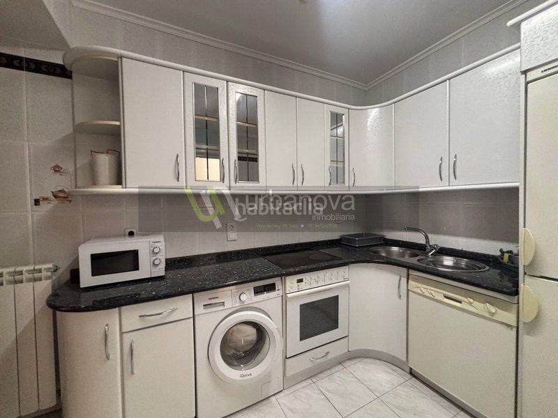 Foto 78315bff-e01d-47db-a2f2-bc7f26fcfb6c. Rent flat with heating in Gran Via Logroño