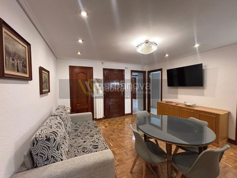 Foto babf1186-25af-4b18-924e-760368b28392. Rent flat with heating in Gran Via Logroño