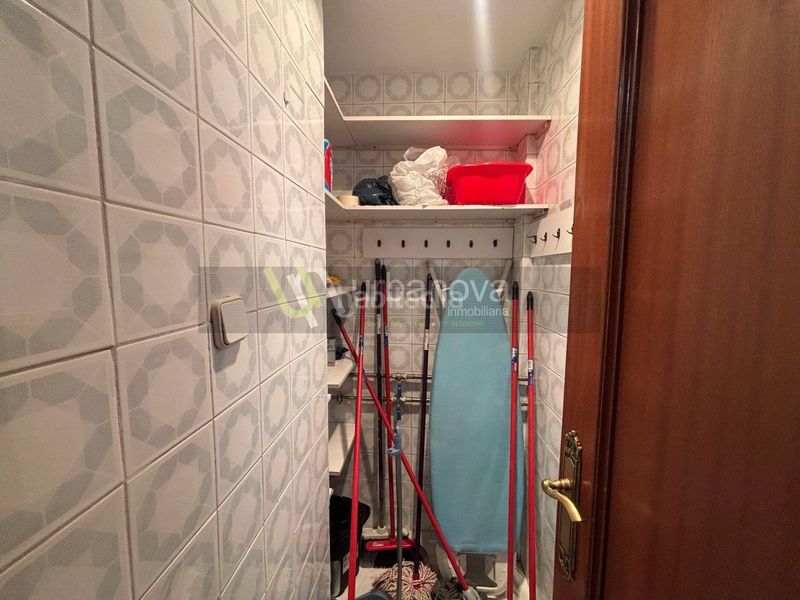 Foto ce487741-53bc-4950-a9c2-8120f2e4b9a2. Rent flat with heating in Gran Via Logroño