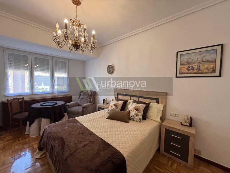 Foto becbb702-a9bc-4218-a340-dc7eda3469d3. Rent flat with heating in Gran Via Logroño