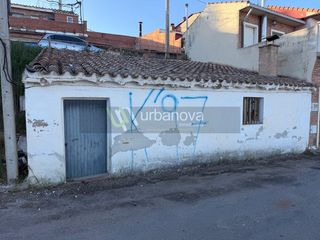 Casa en Lardero. Bodega en venta en lardero.