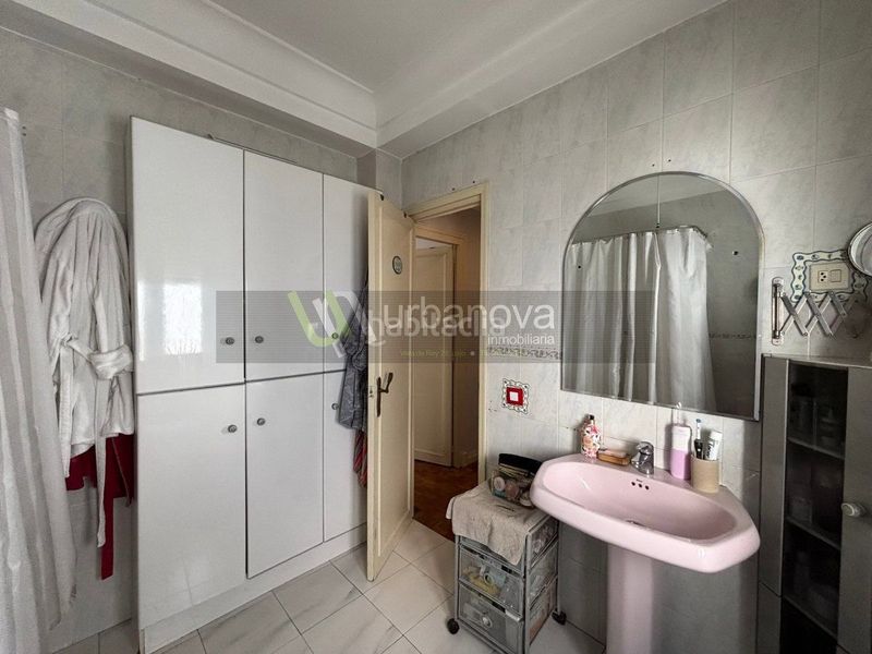 Foto 0452b9e5-f573-4548-a380-a496932658d6. Àtic amb calefacció a Gran Via Logroño