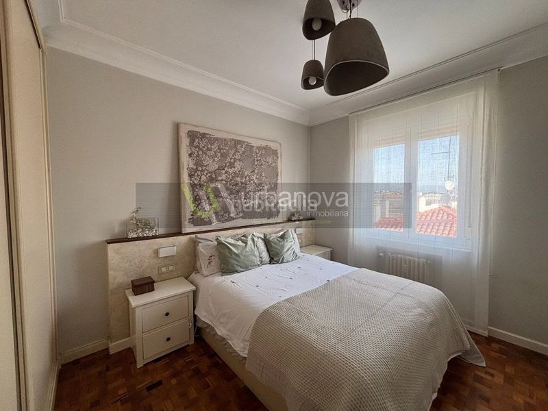 Foto 20cedbb8-49a2-441a-9bd0-61dcfd157655. Àtic amb calefacció a Gran Via Logroño