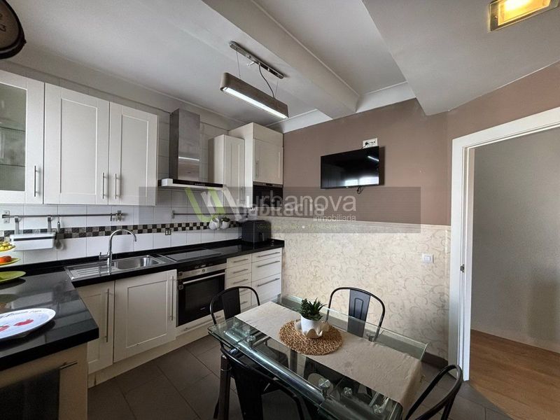 Foto 4b960559-4548-4016-ac6c-5019f3cb94ff. Àtic amb calefacció a Gran Via Logroño