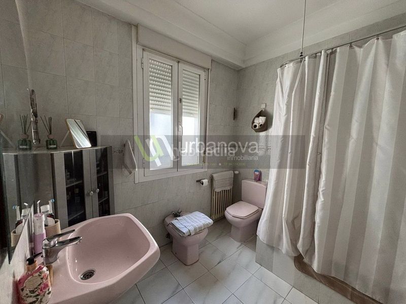 Foto 9cbb482a-97d0-4707-b59e-1a93cc6c5296. Àtic amb calefacció a Gran Via Logroño