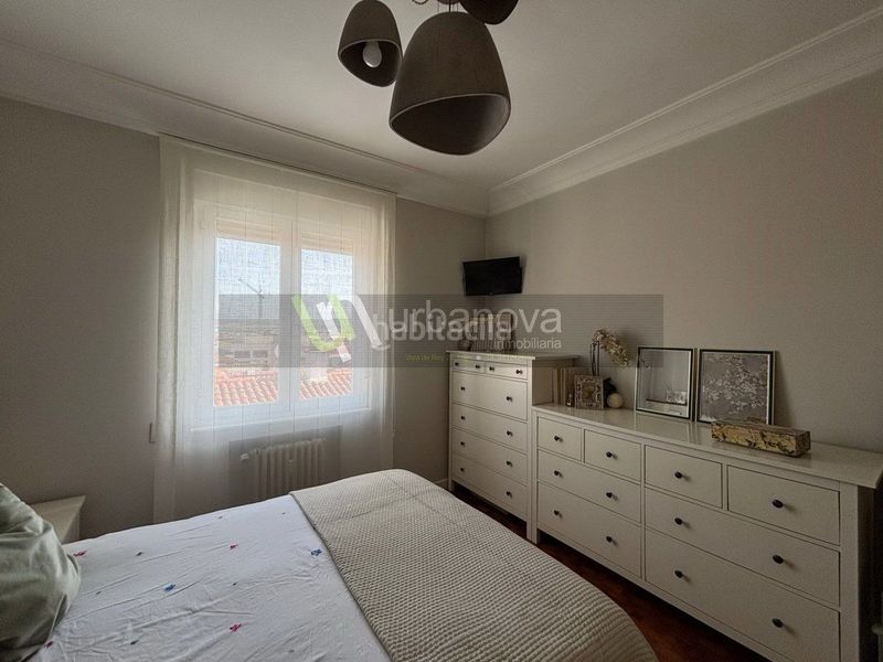 Foto a72f89e4-fa2d-48fe-babd-f419e43dcda4. Àtic amb calefacció a Gran Via Logroño