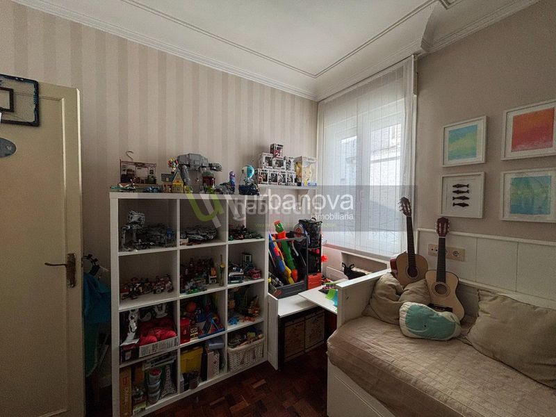 Foto f3fb63f4-e3d6-4834-9494-eec202807d91. Àtic amb calefacció a Gran Via Logroño