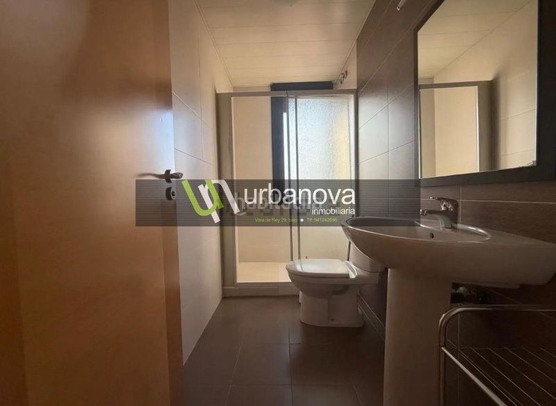 Foto 7e163779-4d08-4668-99fb-e8d6d5dd575f. Àtic amb calefacció aparcament a Lardero