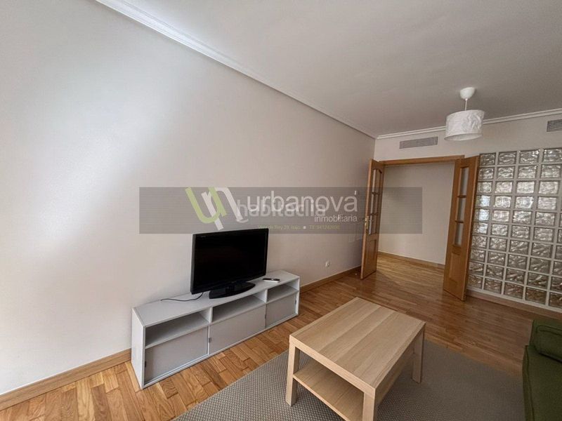 Foto 047423c7-8770-42c6-91ae-59cb86144410. Location studio avec chauffage parking piscine dans Logroño