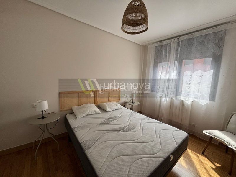 Foto 17d0b686-e240-4ef1-ac1f-26a8f2bd907c. Location studio avec chauffage parking piscine dans Logroño